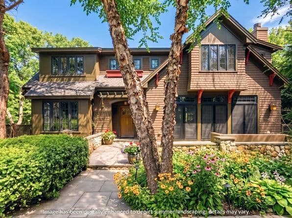 12 Somerset Road, Provincetown
